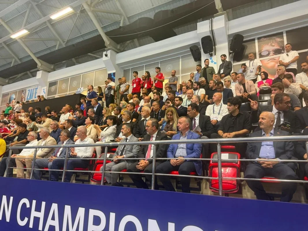 Kasapoğlu: Belediyeler engelli bireyler için daha fazla çalışmalı