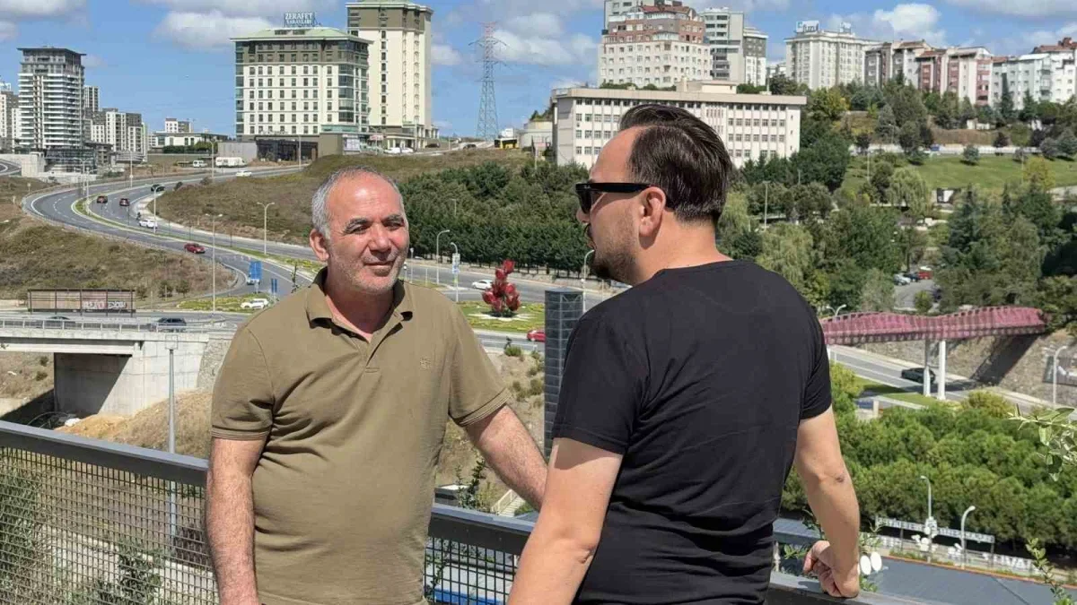 Küçükçekmece'de silahlı kavga ortasında kalan Abbas yaralandı
