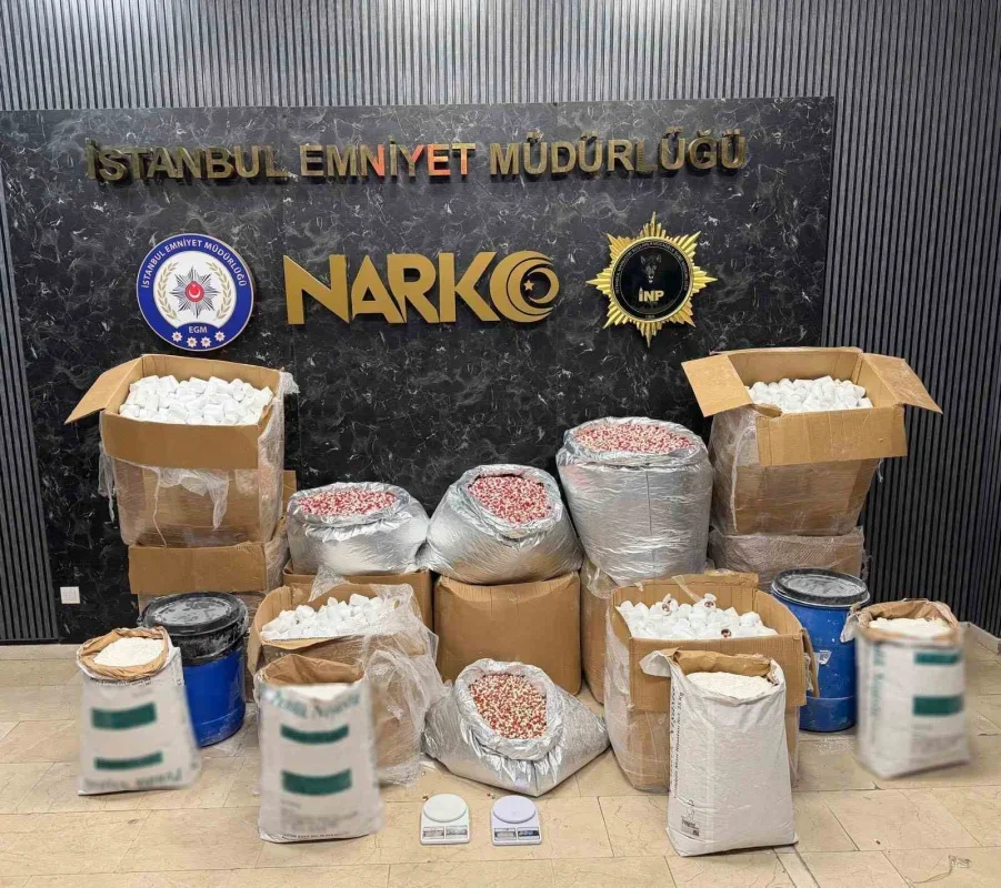 İstanbul'da uyuşturucu operasyonu: 11 şüpheli gözaltında
