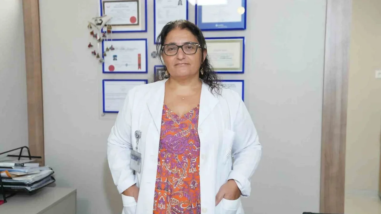 Ailesel Akdeniz Ateşi çocuklukta başlıyor, böbrekleri tehdit ediyor