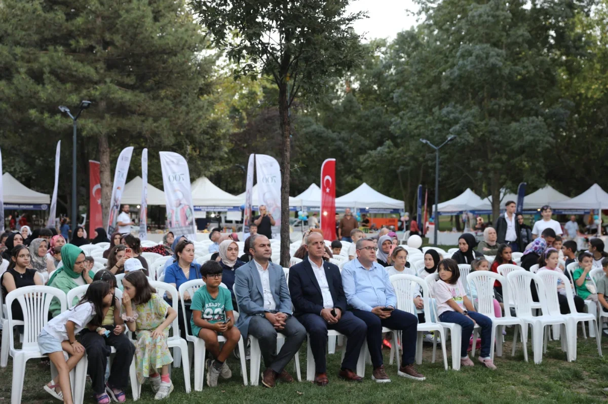 İnegöl'de Fetih Şenlikleri Sona Erdi