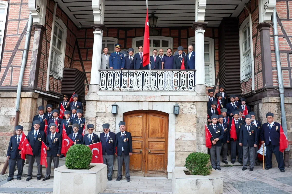 Bursa'nın kurtuluşu Orhangazi Parkı'nda törenle anıldı