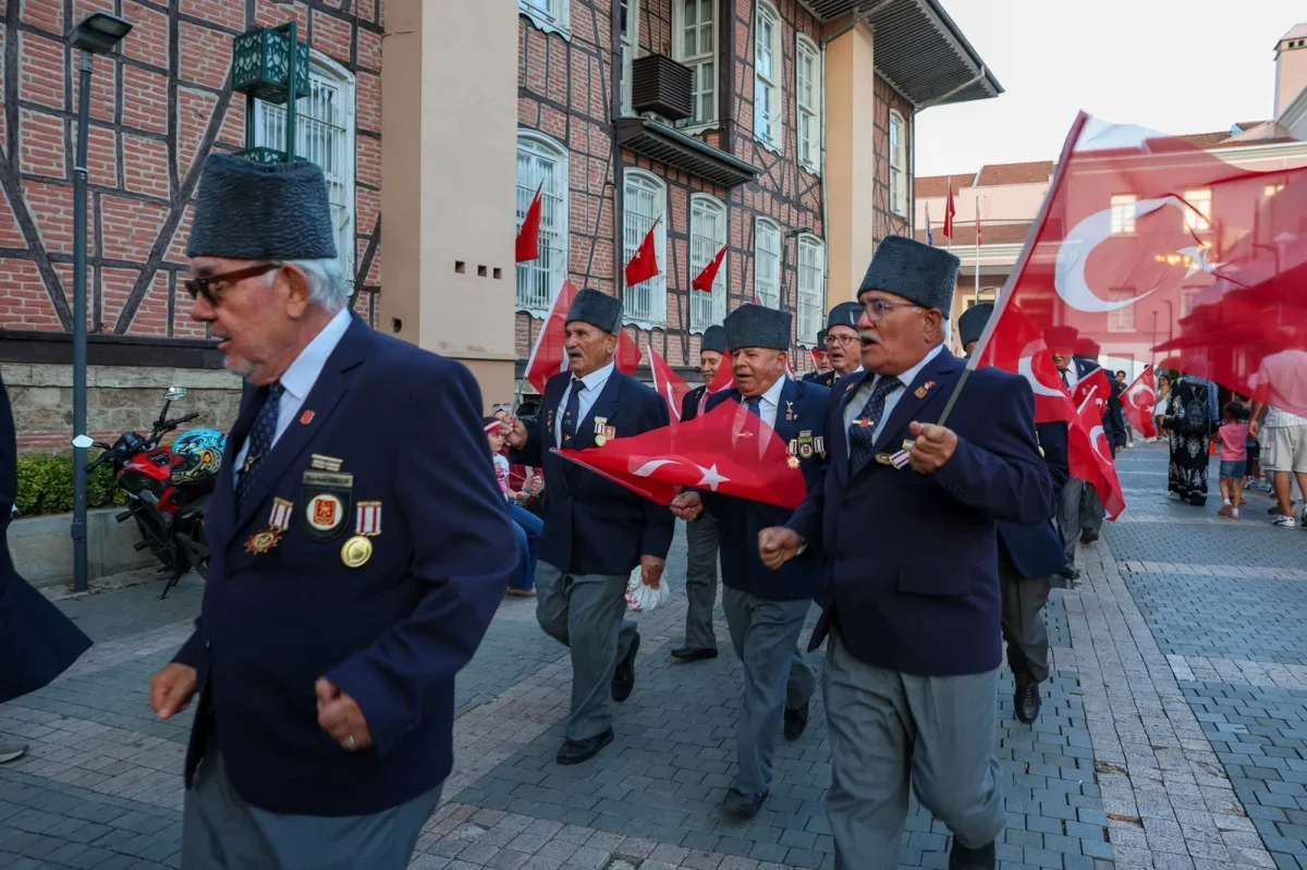 Bursa'nın kurtuluşu Orhangazi Parkı'nda törenle anıldı