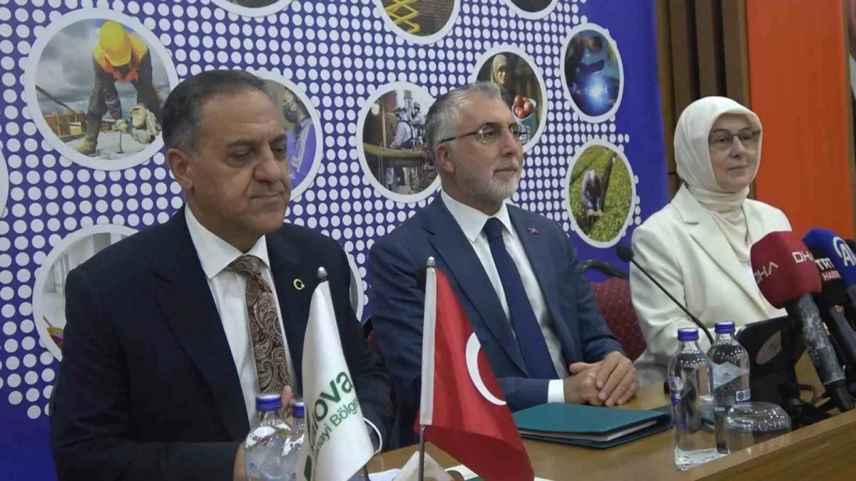 Bakan Işıkhan, Yalova Makine OSB'de iş dünyasıyla buluştu