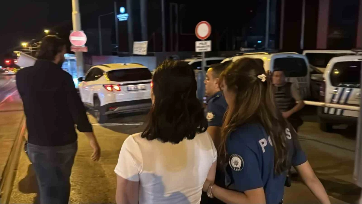 Bursa'da ters yönde yakalanan alkollü kadın tutuklandı
