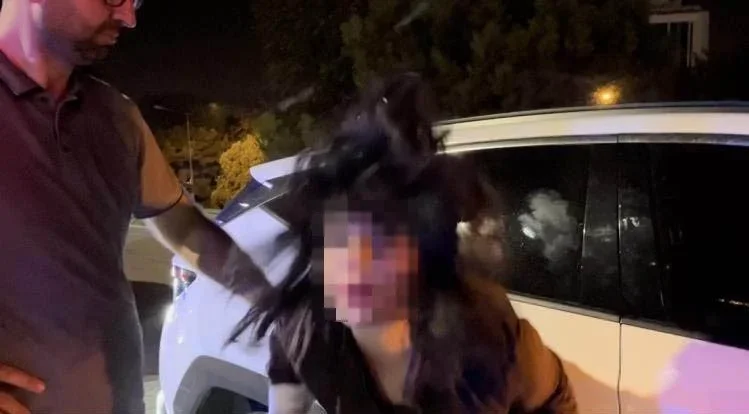 Bursa'da ters yönde yakalanan alkollü kadın tutuklandı