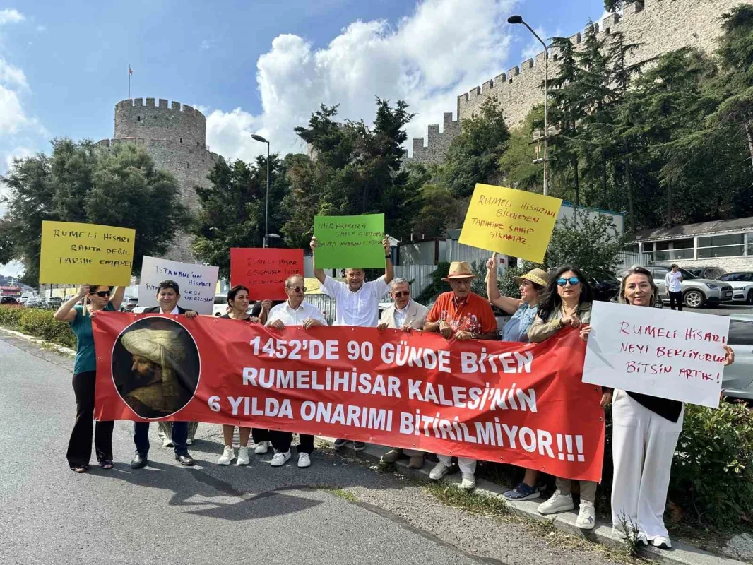Rumeli Hisarı restorasyonuna tepki: 6,5 yıldır bitmedi