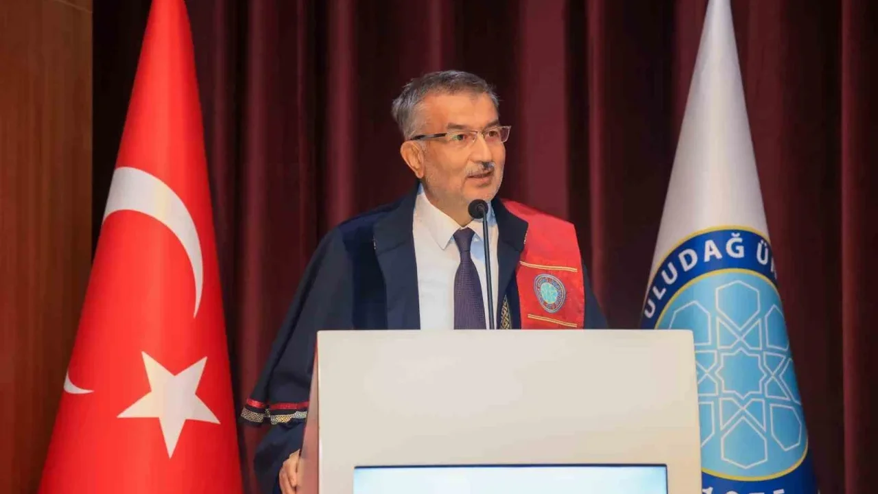 BUÜ Tıp Fakültesinde 2026-2027 yılı ilk ders töreni yapıldı