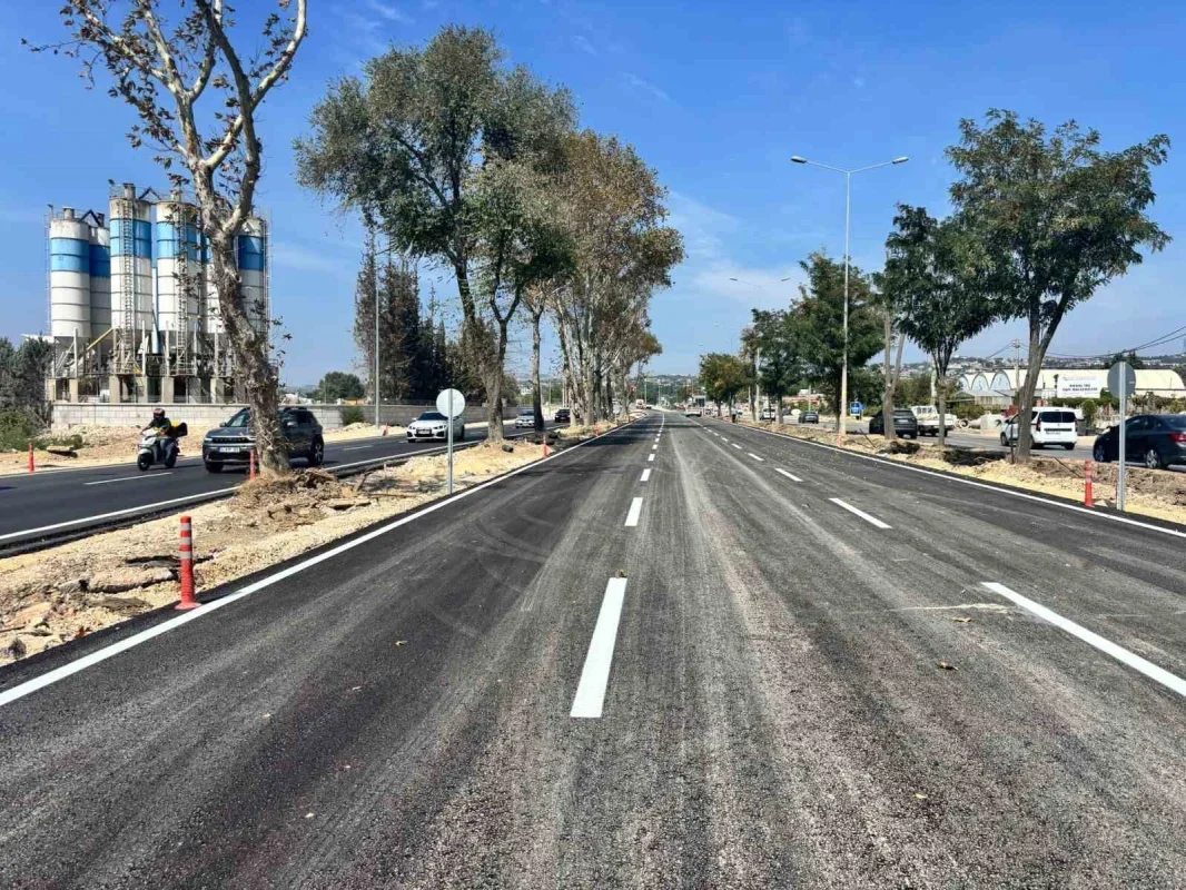Bursa'da Geçit-Bademli yol çalışması okullar açılmadan bitti