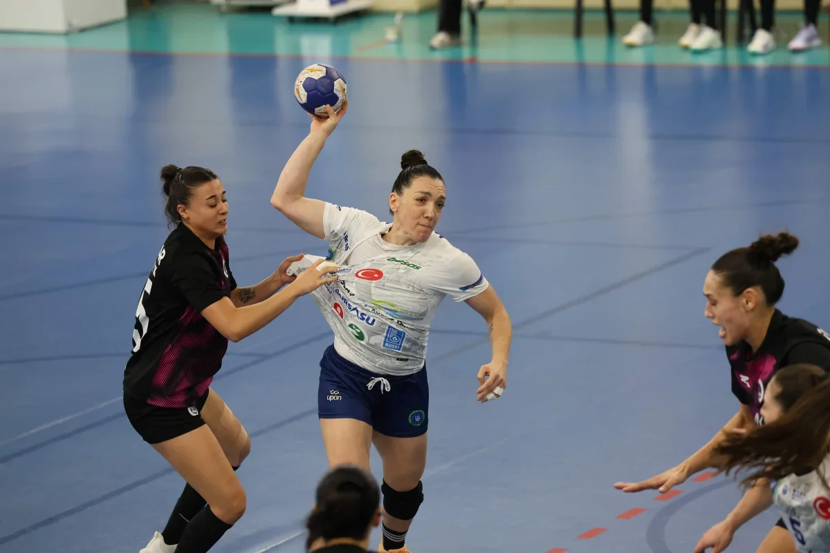 Bursa Büyükşehir Belediyespor, Üsküdar deplasmanında kazandı