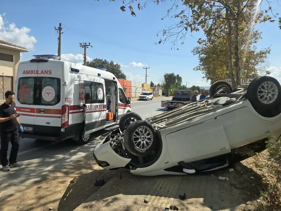 Bursa’da otomobil takla attı: 2 kişi ölümden döndü