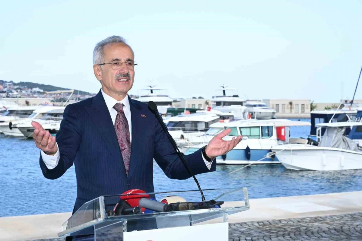 Uraloğlu: Denizcilik ödemelerinin yüzde 80'i artık online