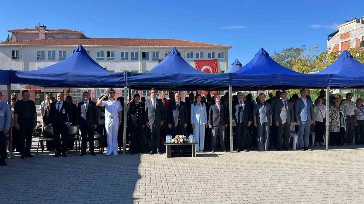 Çanakkale'de 80 bin 873 öğrenci için ilk ders zili çaldı