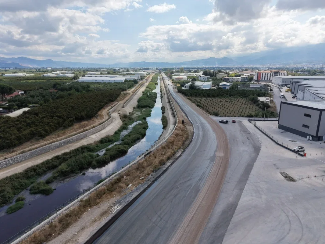 Yıldırım Samanlı Bağlantı Yolu'nun 2,8 kilometresi yenilendi