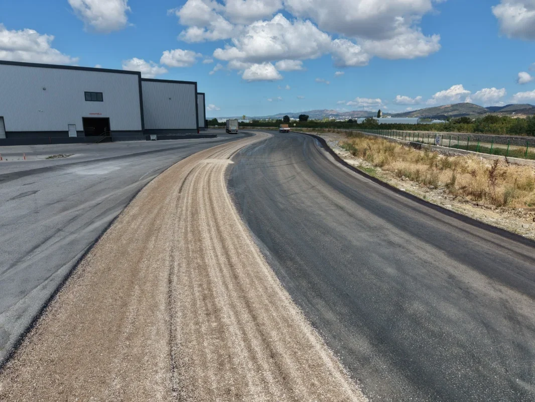 Yıldırım Samanlı Bağlantı Yolu'nun 2,8 kilometresi yenilendi