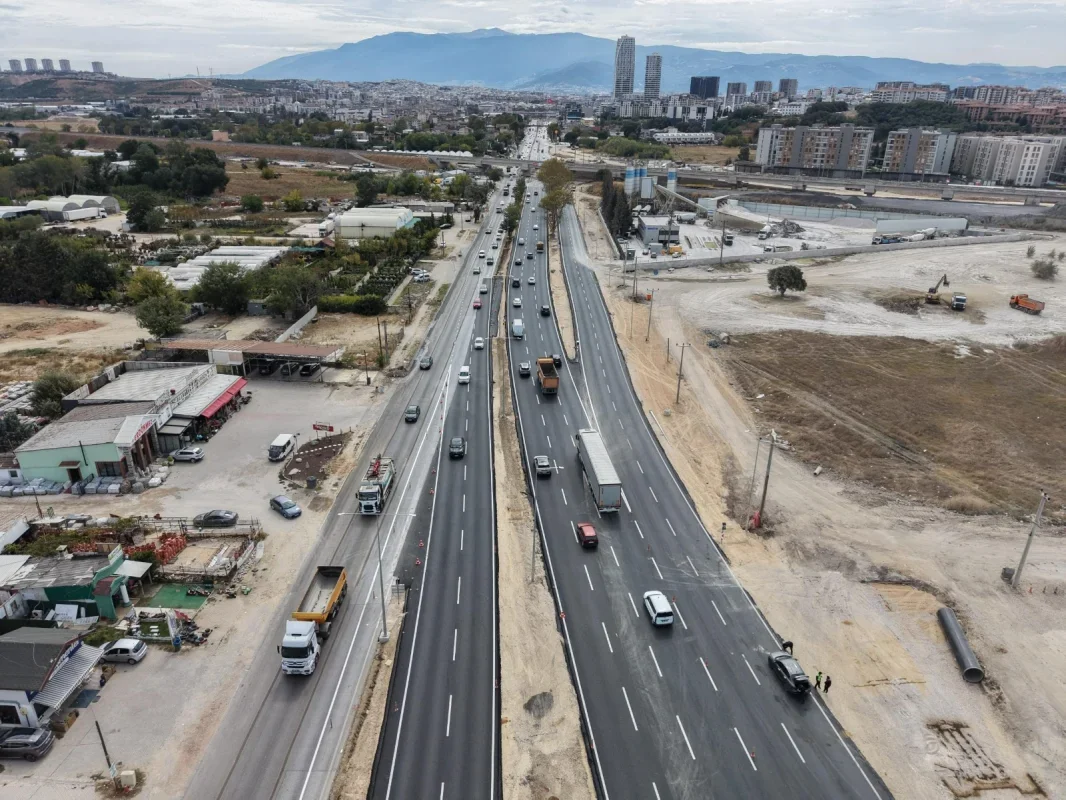 Bursa Geçit Köprüsü ve bağlantı yolları trafiğe açıldı