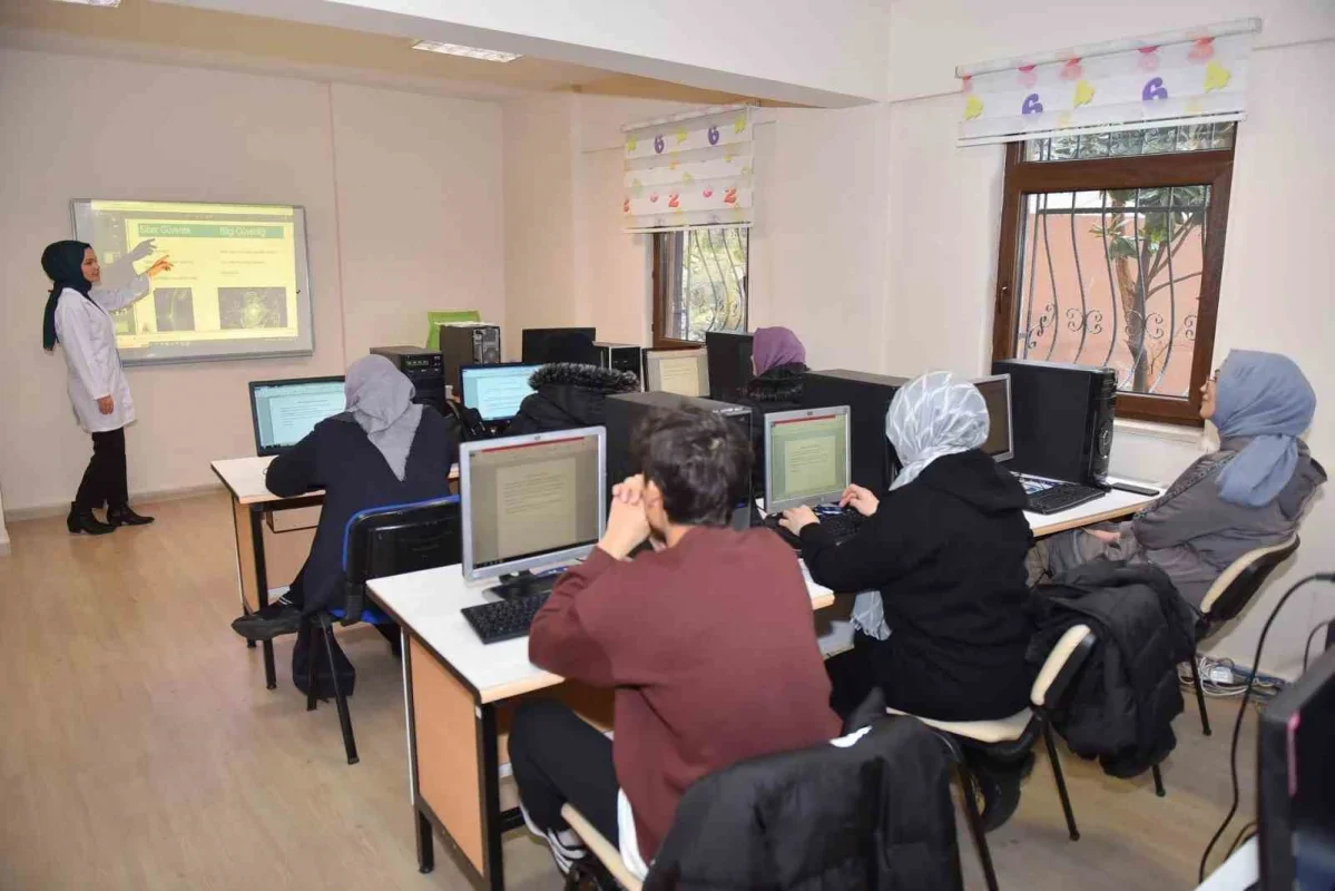 YIL-MEK kayıtları başladı: Yıldırım'da 82 branşta eğitim