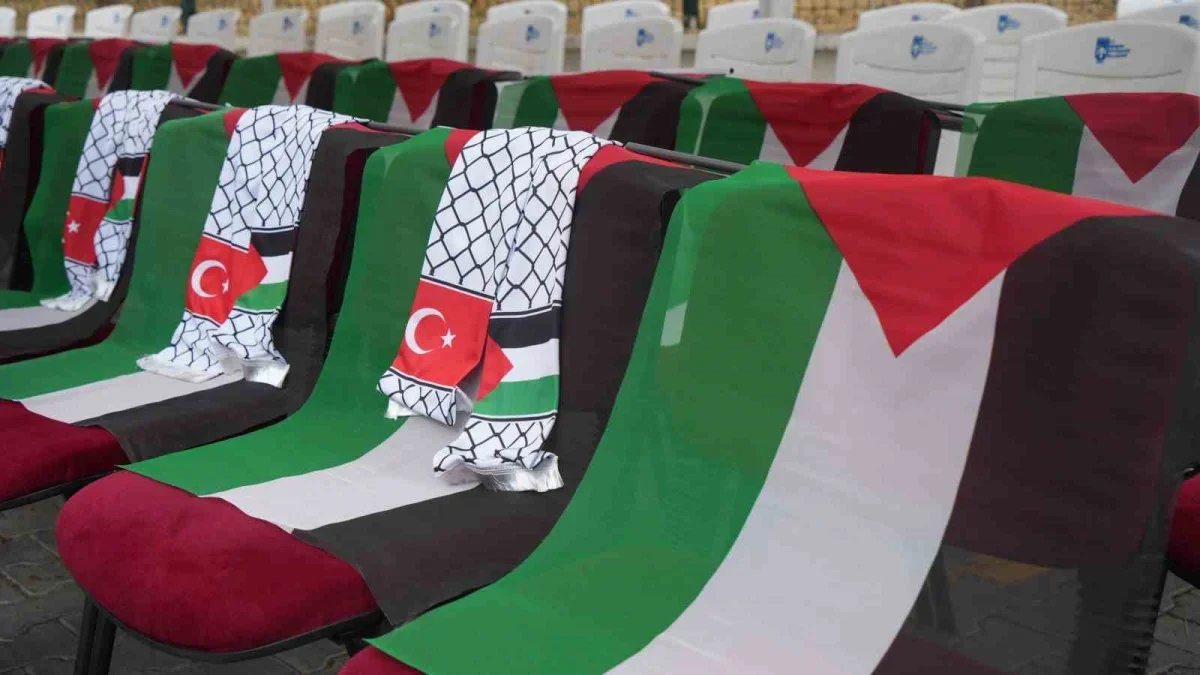 Gazze için uçurtma etkinliği Ankara'da barış mesajı verdi