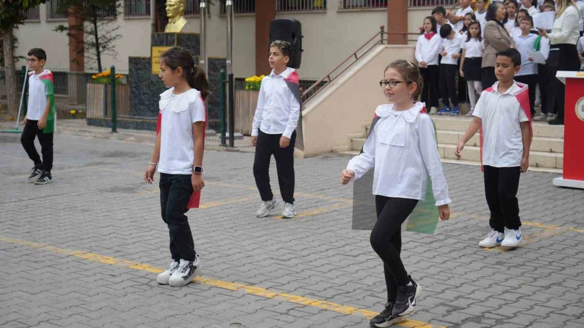 Gazze için uçurtma etkinliği Ankara'da barış mesajı verdi