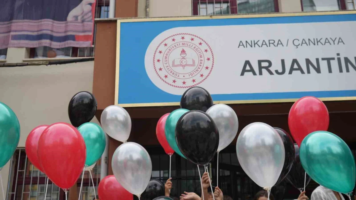 Gazze için uçurtma etkinliği Ankara'da barış mesajı verdi