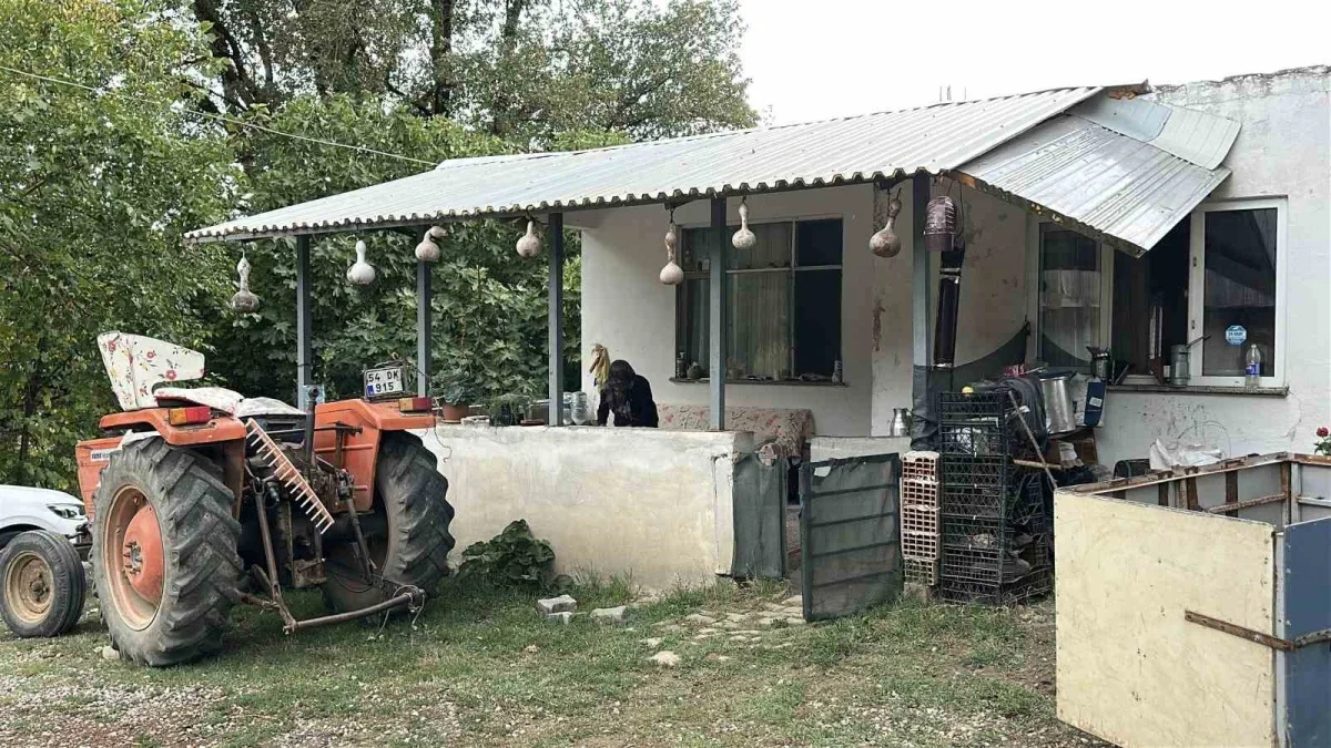 Melek Bayraktar, kızlarını evlatlıktan reddetmek istiyor