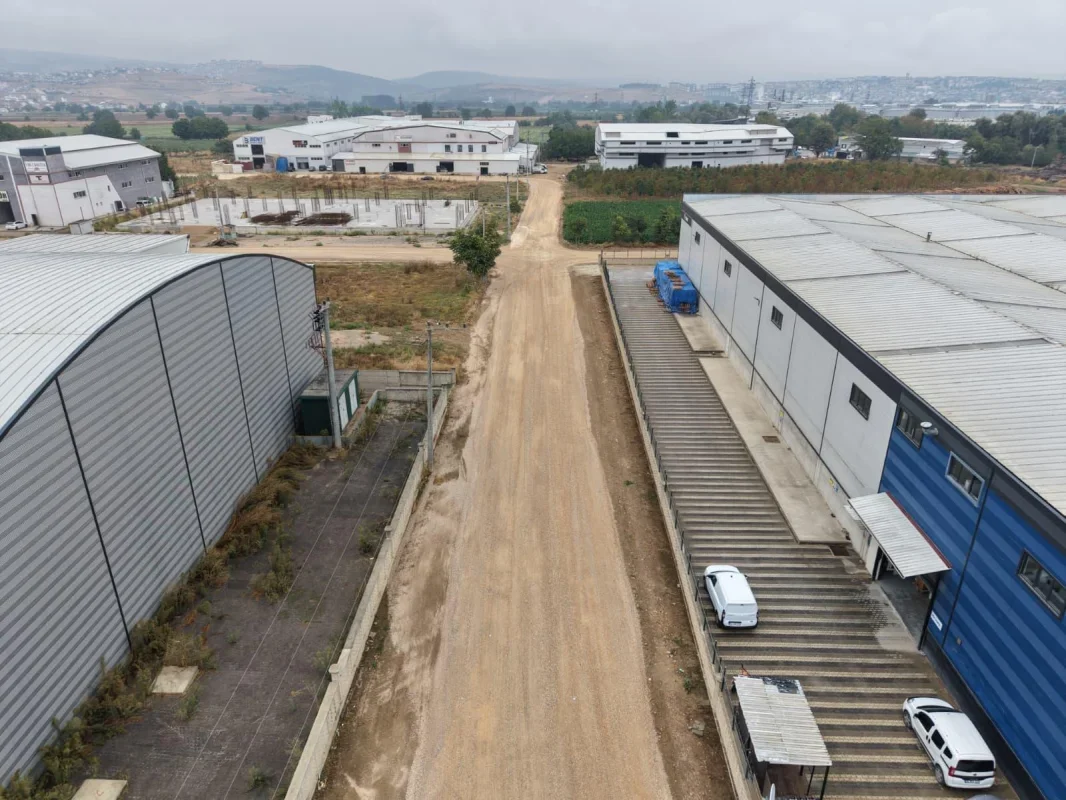 İnegöl'de 300 bin tonu aşan asfalt çalışması açıklandı