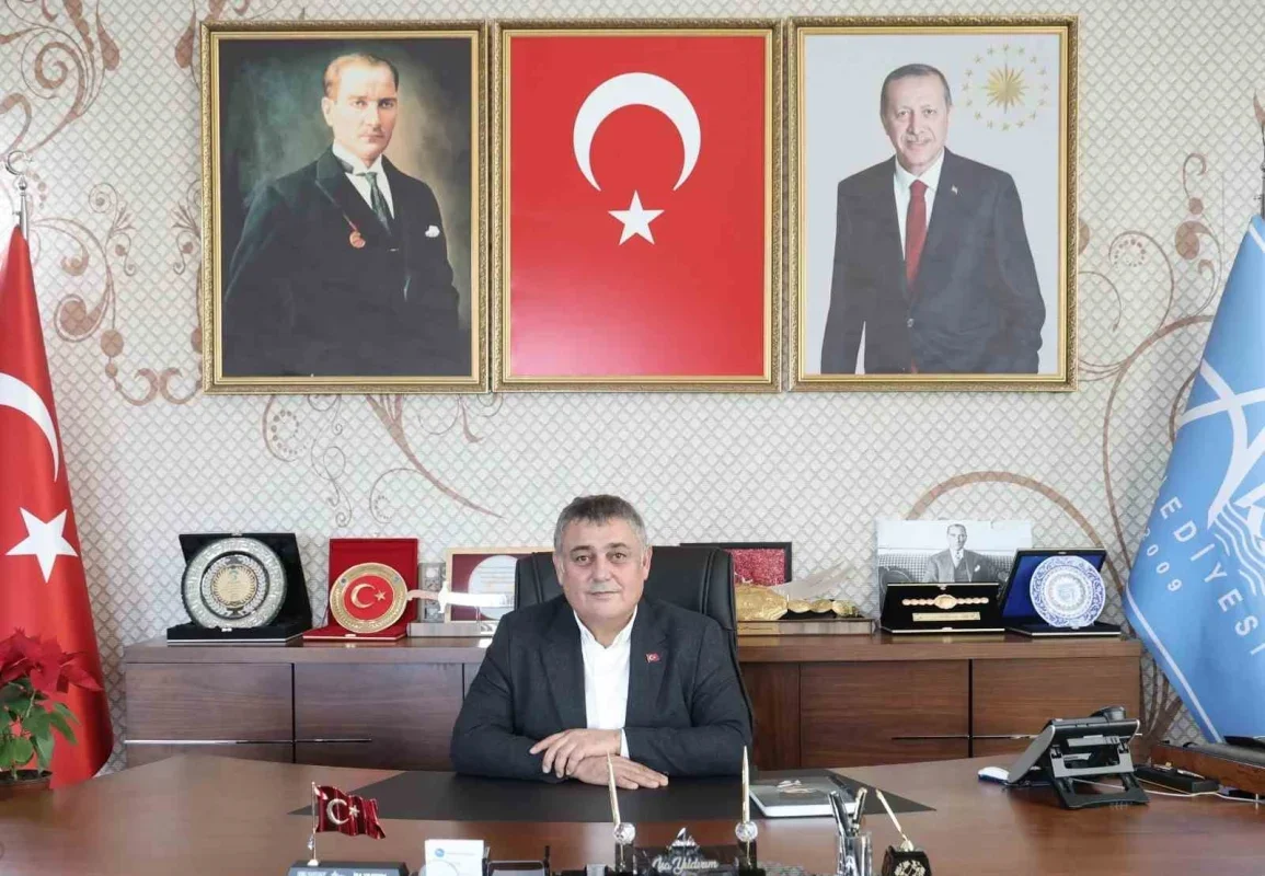 Aksu'da yangın mağduru hayvancılara saman desteği başladı