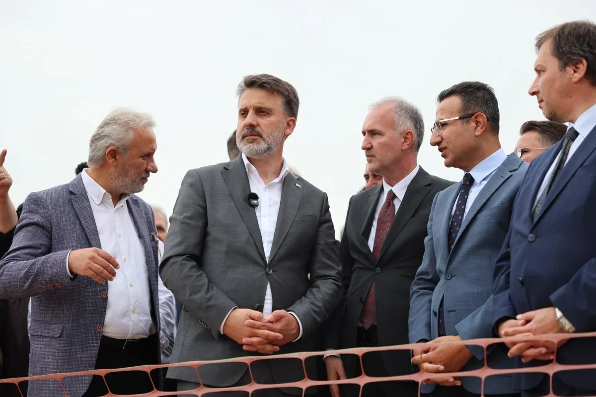 İnegöl Turgutalp'te 2 bin yeni yapı için temel atıldı