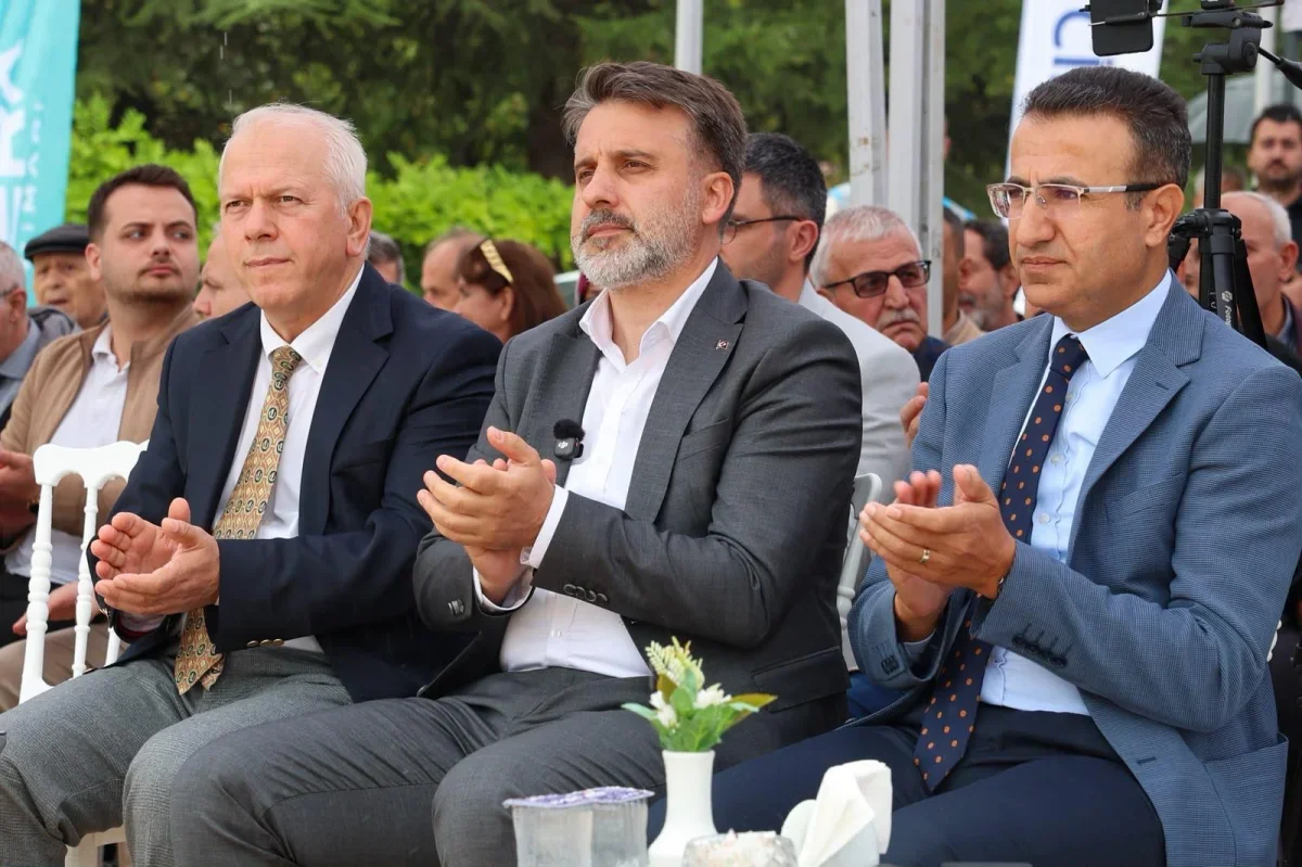 İnegöl Turgutalp'te 2 bin yeni yapı için temel atıldı