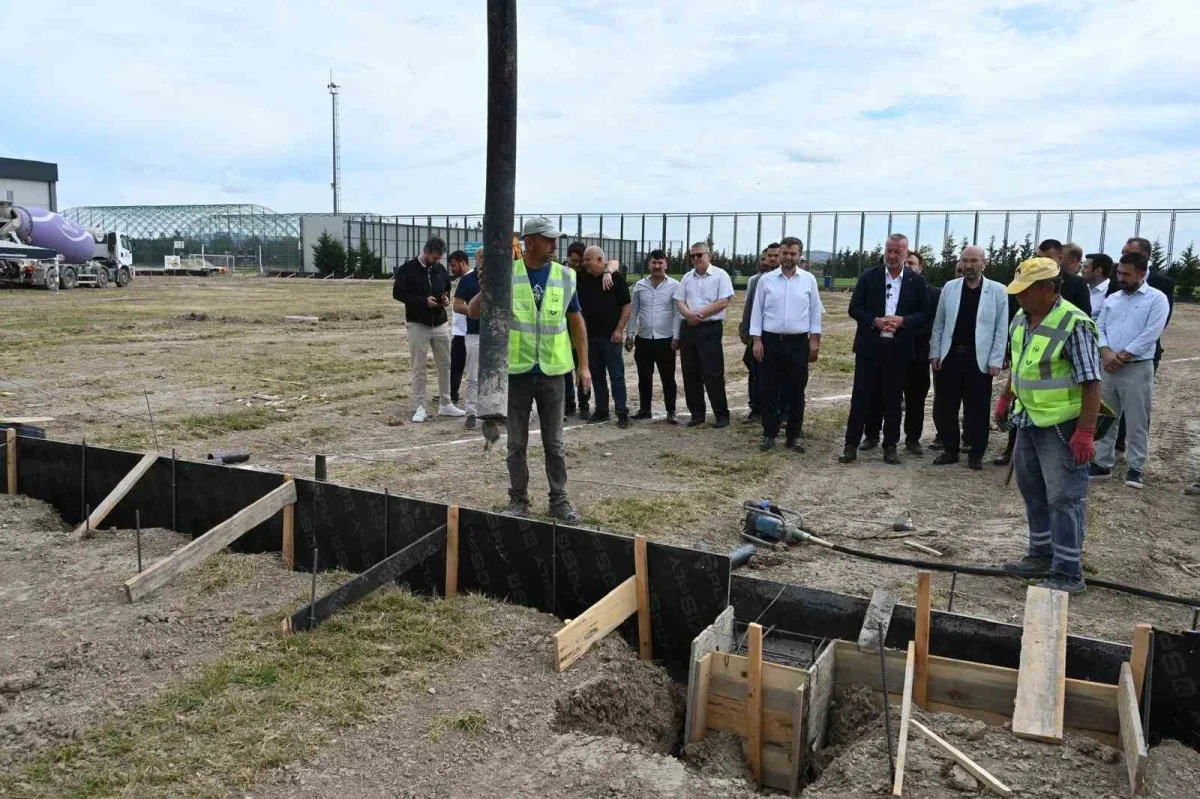Karacabey Karacapark'a 100 milyon TL'lik spor yatırımı başladı