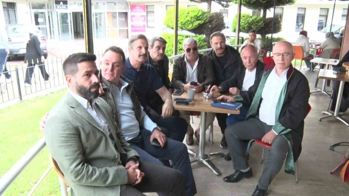 Kadir İnanır vasiyetname davası Beykoz'da 17 Aralık'a ertelendi
