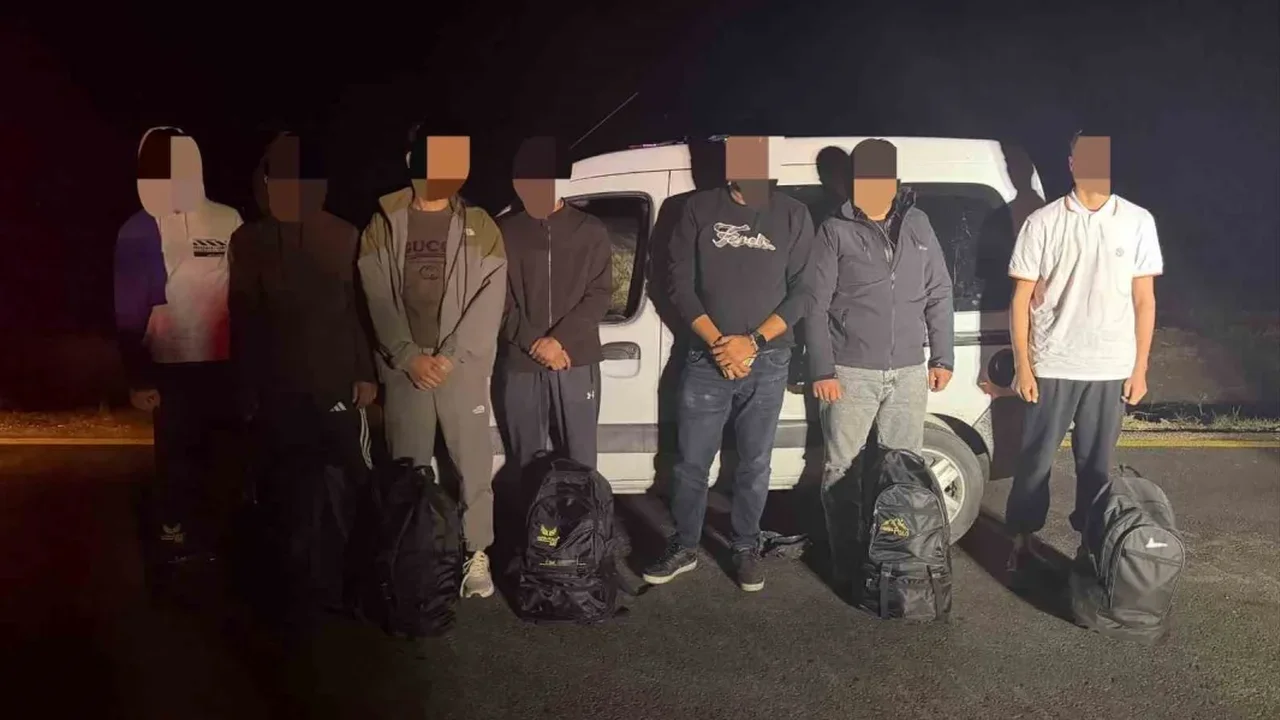 Edirne'de düzensiz göçmen operasyonu: 16 kişi yakalandı