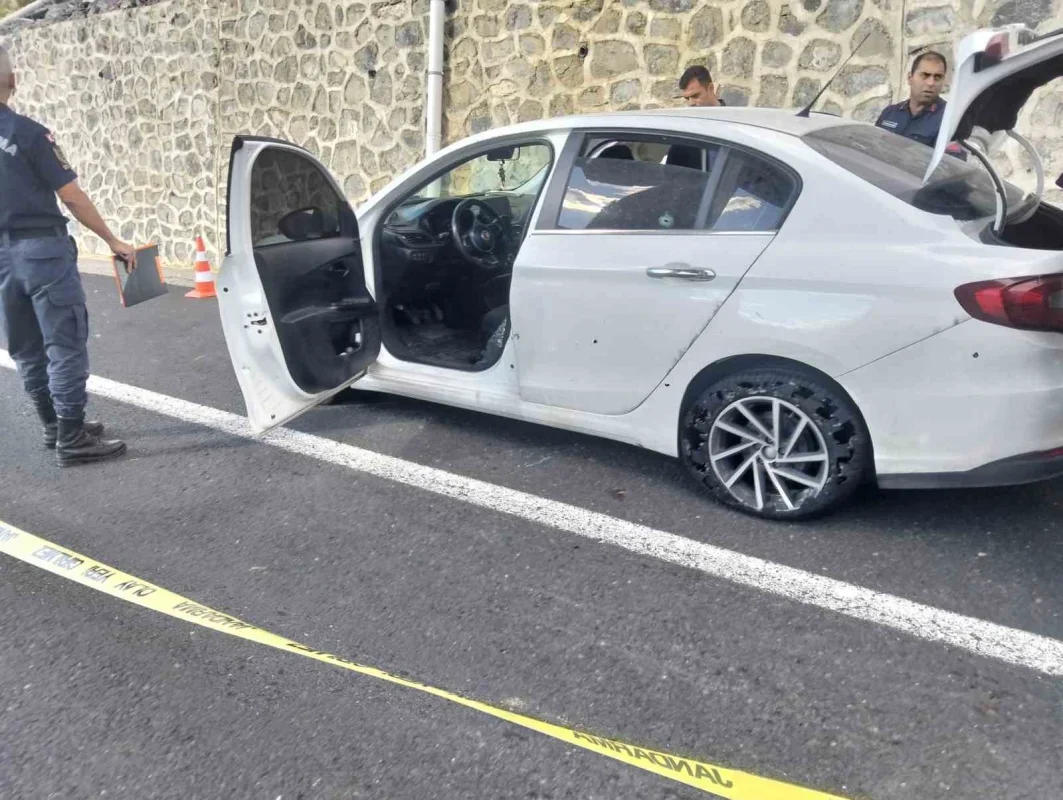 Hayrabolu'da silahlı saldırı: Otomobil sürücüsü öldü