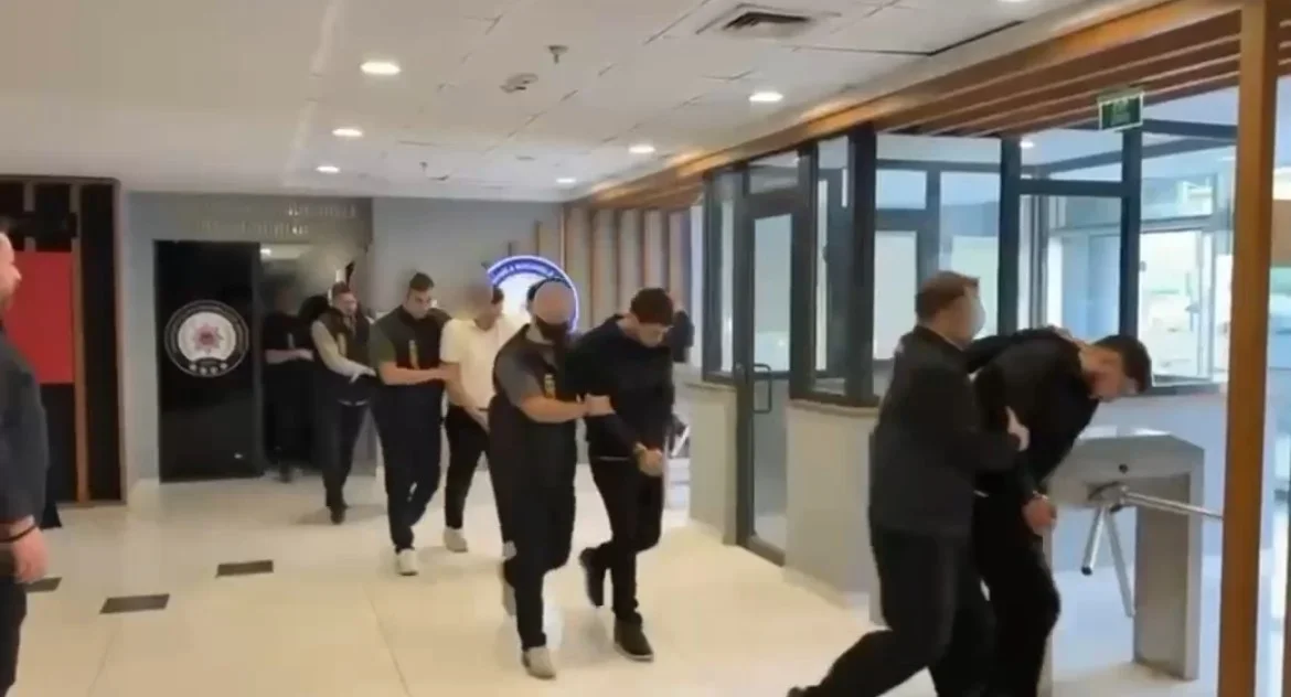 Bursa'da evlilik vaadi dolandırıcılığı operasyonu: 10 tutuklama