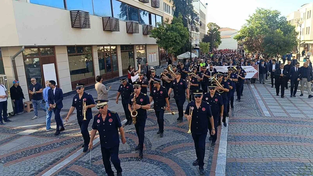 Edirne Gaziler Yürüyüşü Saraçlar Caddesi'nde düzenlendi