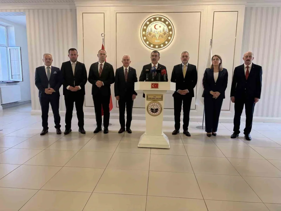 PISA sonuçları: Tekin Türkiye'nin OECD başarısını açıkladı