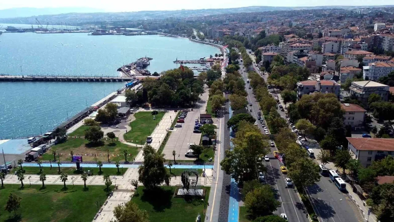 Süleymanpaşa Sahili'nde motorlu araç ihlaline 3 bin 705 TL ceza
