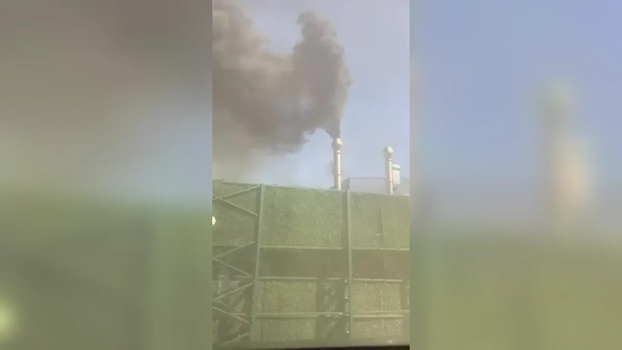 Dilovası'nda Turkuaz Polyester bacası için duman tepkisi