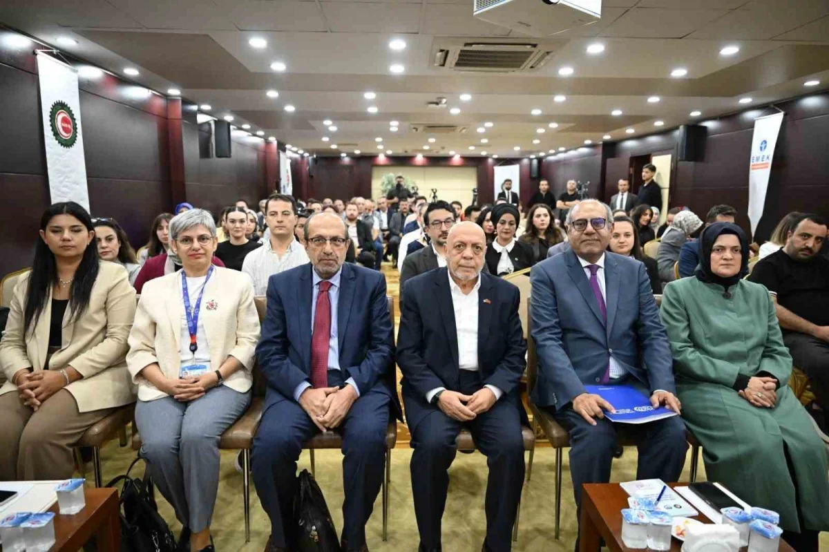 HAK-İŞ'ten eşit ücret çağrısı: Ücret farkı yüzde 15