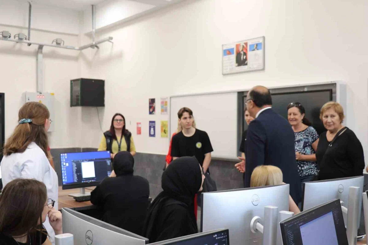 Demirtaşpaşa MTAL, Macar eğitim heyetini Bursa'da ağırladı