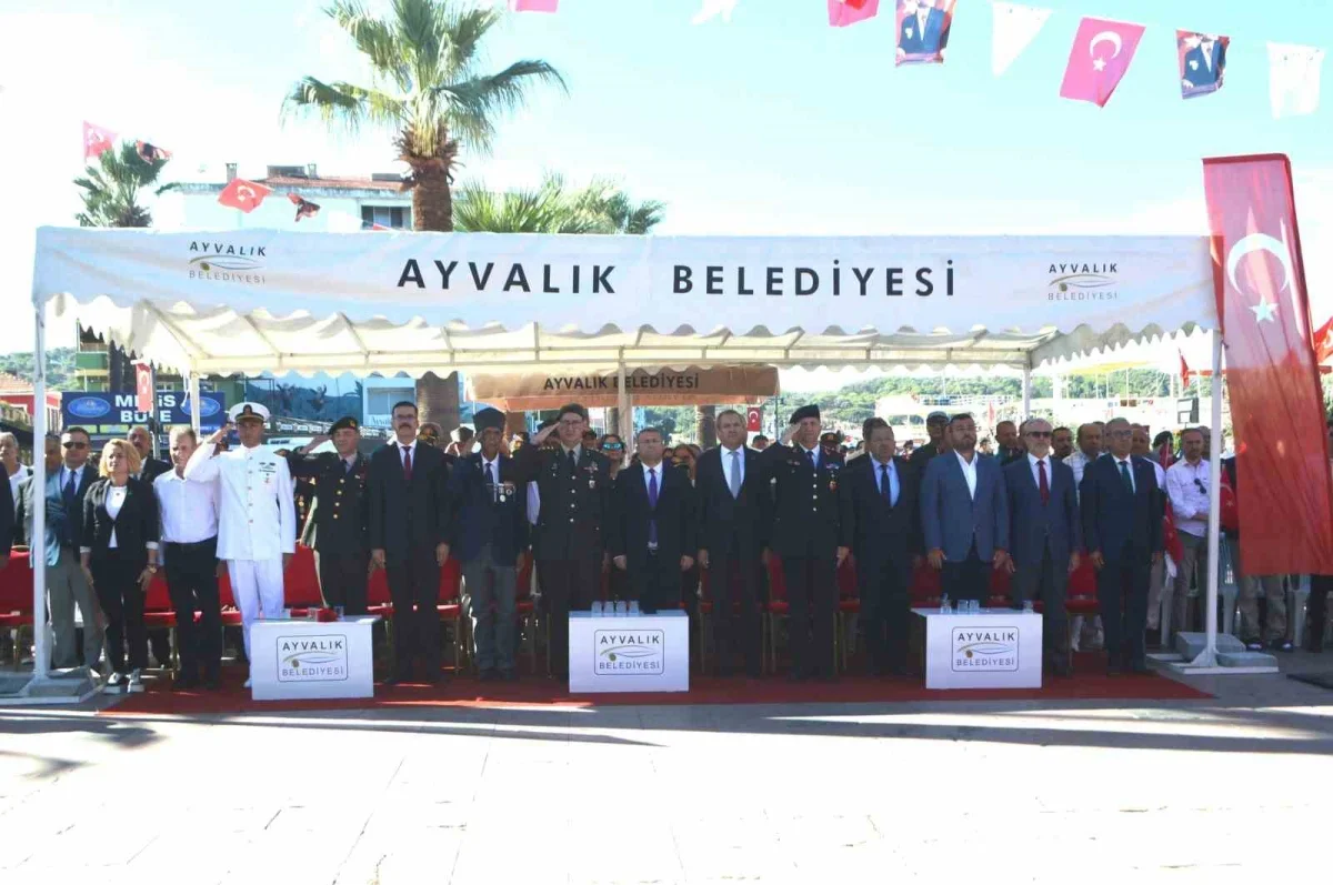 Ayvalık'ta 19 Eylül Gaziler Günü törenle kutlandı