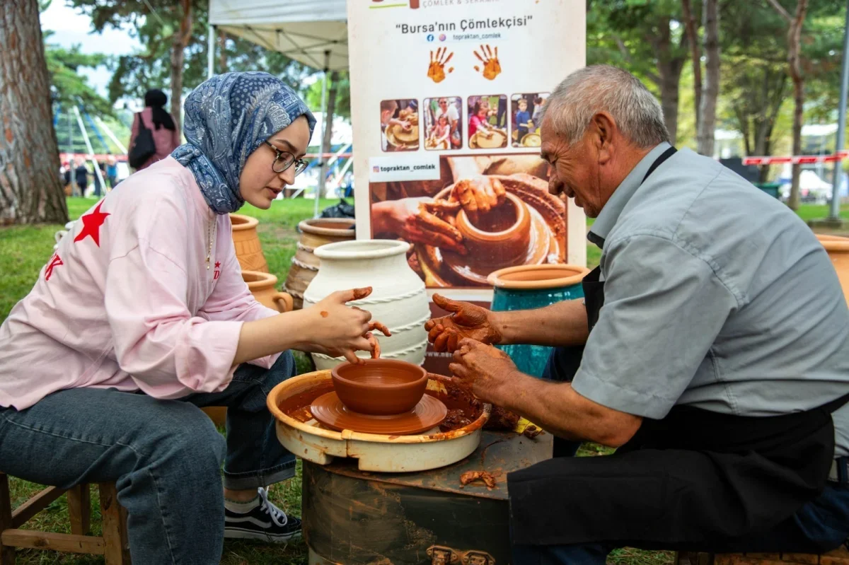 Bursa Gastronomi Festivali'nde unutulan meslekler tanıtıldı