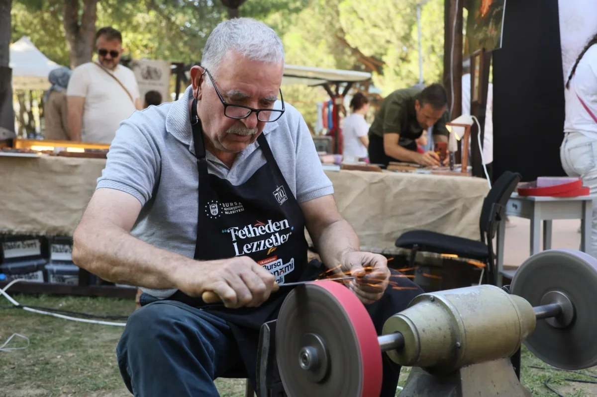 Bursa Gastronomi Festivali'nde unutulan meslekler tanıtıldı