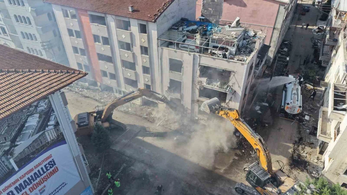 Tığcılar Mahallesi kentsel dönüşümünde 718 bölüm için yıkım başladı