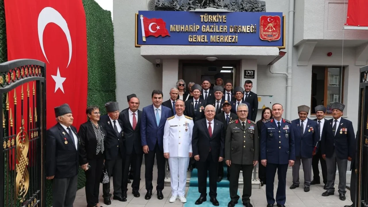 Yaşar Güler'den Gaziler Günü mesajı: Gazilik büyük onur