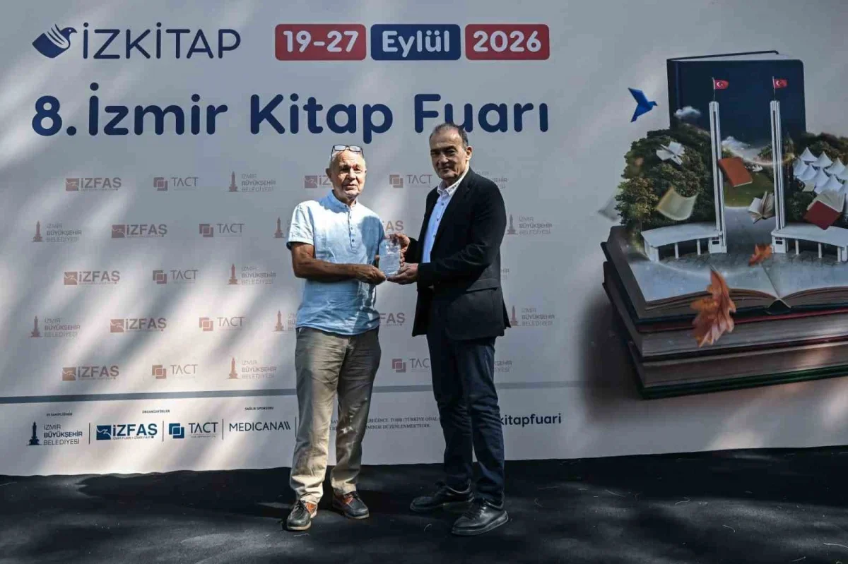 İZKİTAP 8. İzmir Kitap Fuarı Kültürpark'ta ziyaretçilerini bekliyor