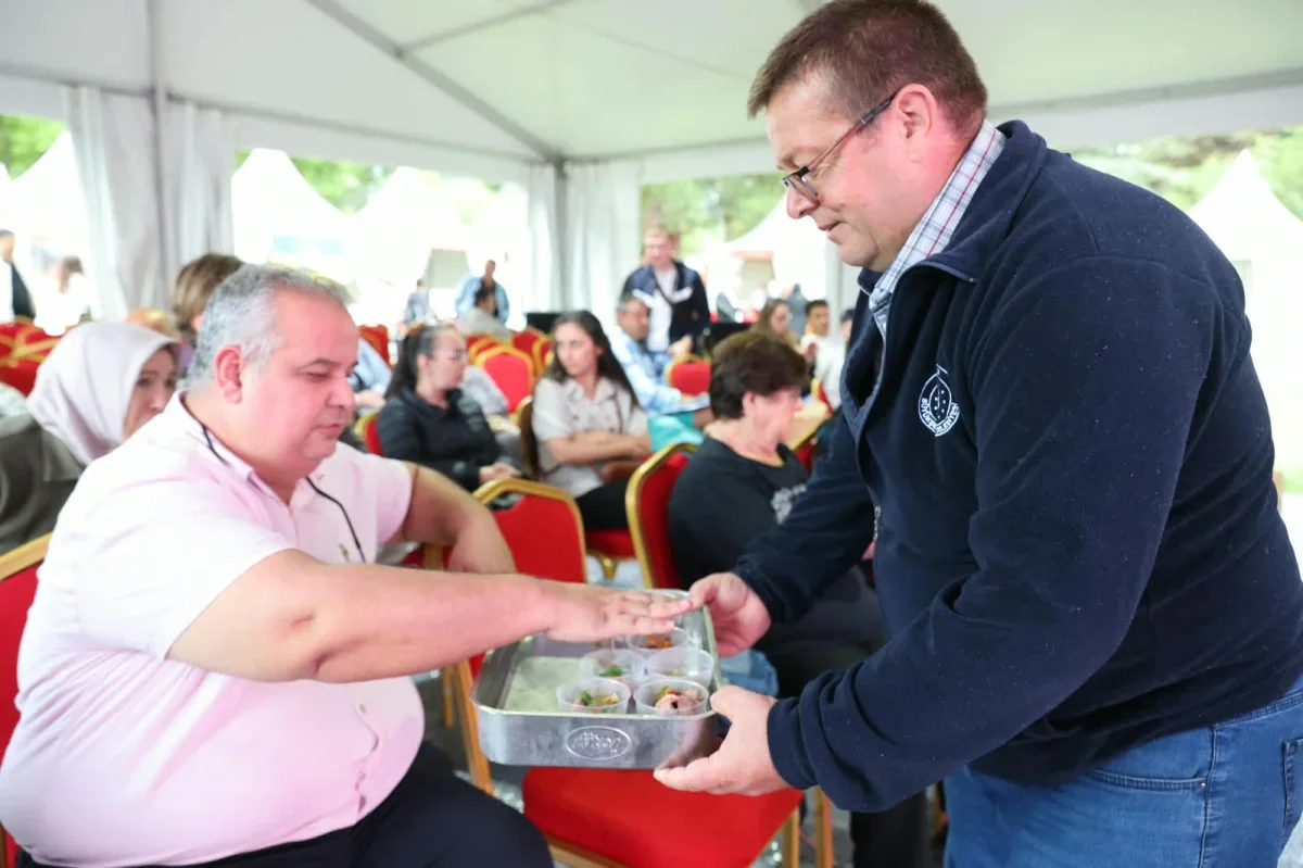 Bursa Gastronomi Festivali'nde kardeş şehirlerin lezzetleri sunuldu