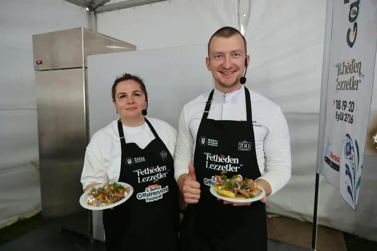 Bursa Gastronomi Festivali'nde kardeş şehirlerin lezzetleri sunuldu