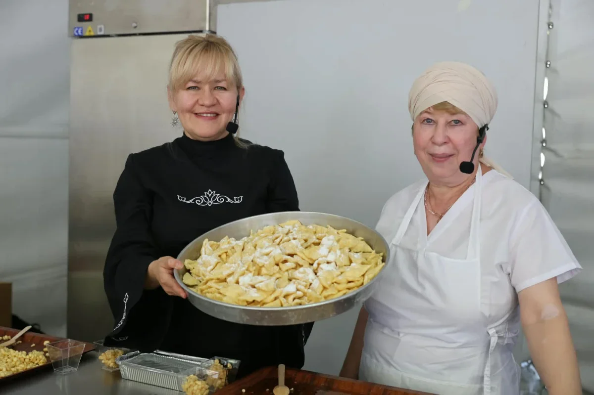Bursa Gastronomi Festivali'nde kardeş şehirlerin lezzetleri sunuldu