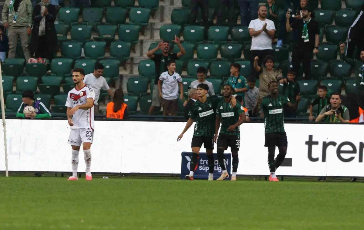 Kocaelispor-Gaziantep FK maç sonucu: Berkan ve Agyei'den 2-0
